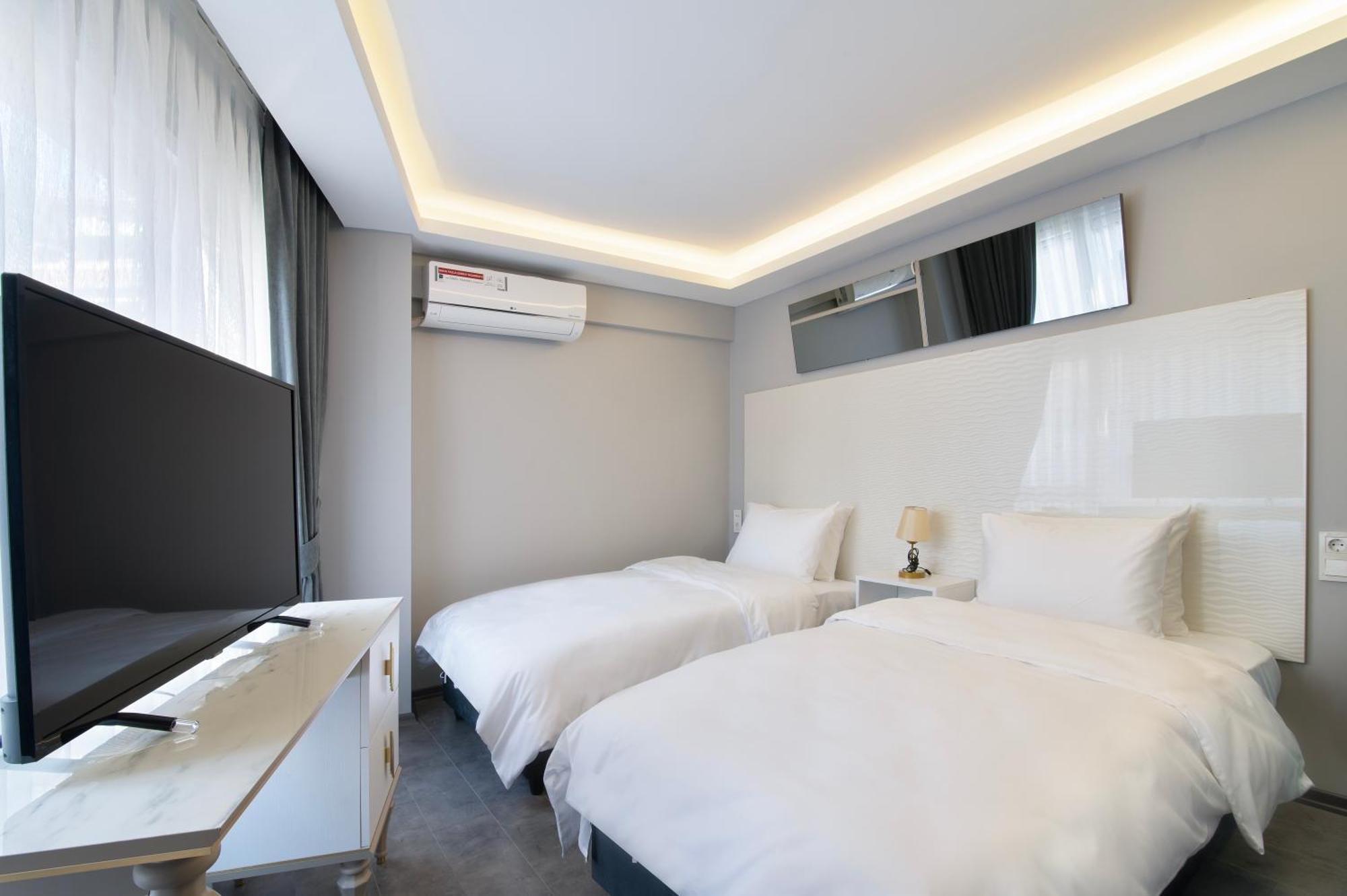 Via Ciragan Otel *