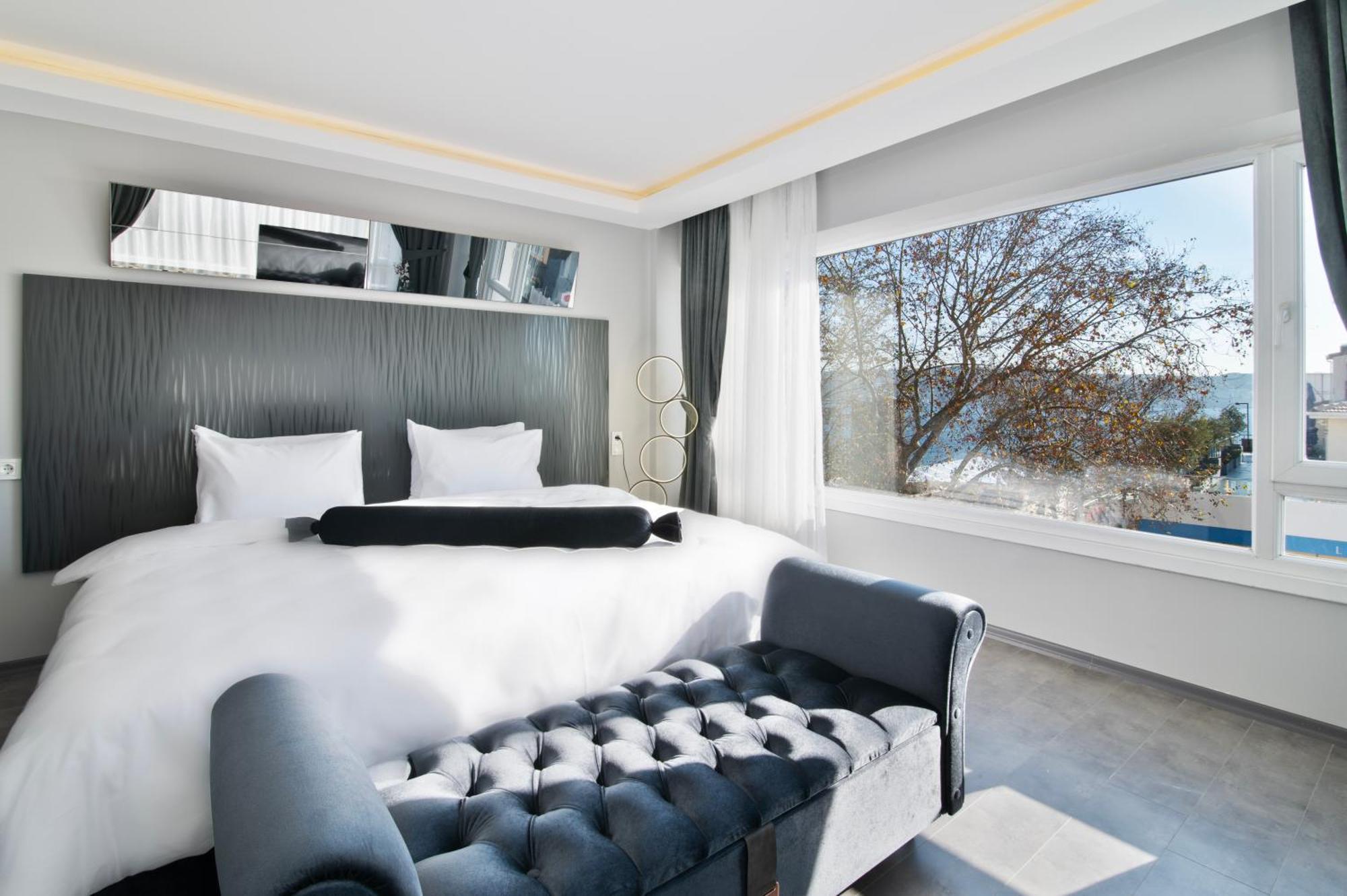 Otel Via Ciragan